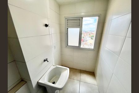 Apartamento para alugar com 50m², 2 quartos e 1 vaga Apartamento para alugar com 50m², 2 quartos e 1 vagaCozinha e Área de Serviço