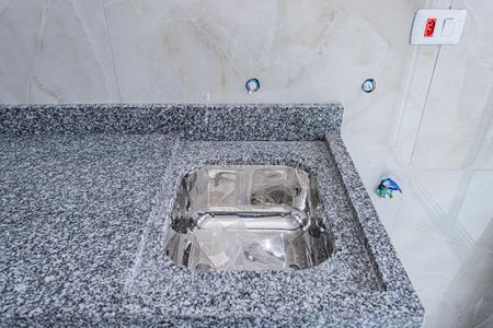 Cozinha e Área de Serviço de apartamento para alugar com 2 quartos, 53m² em Vila Arcadia, São Paulo