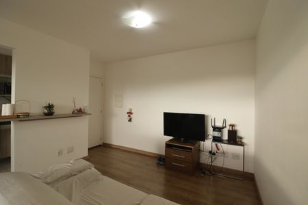 Sala de apartamento para alugar com 2 quartos, 60m² em 121, Jundiaí