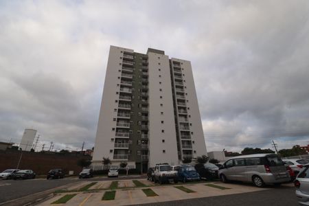 Apartamento para alugar com 60m², 2 quartos e 2 vagasFachada