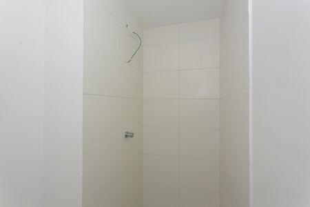 Apartamento para alugar com 40m², 1 quarto e sem vaga Apartamento para alugar com 40m², 1 quarto e sem vagaBanheiro da Suíte