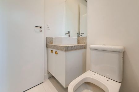 Apartamento à venda com 81m², 2 quartos e 1 vagaBanheiro da Suíte 1