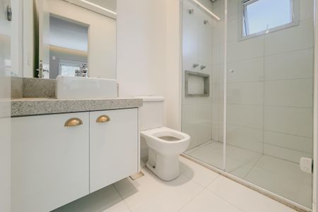 Apartamento à venda com 81m², 2 quartos e 1 vagaBanheiro da Suíte 2