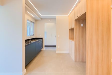 Apartamento à venda com 81m², 2 quartos e 1 vagaCozinha