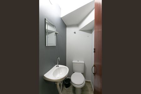 Casa de condomínio para alugar com 57m², 2 quartos e 1 vagaLavabo