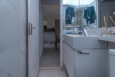 Apartamento à venda com 54m², 2 quartos e 1 vagabanheiro social_4
