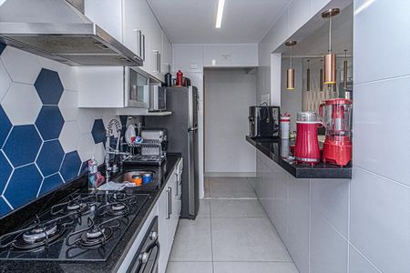 Apartamento à venda com 54m², 2 quartos e 1 vagacozinha e área de serviço compartilhadas_4