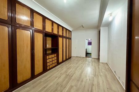 Apartamento para alugar com 550m², 4 quartos e 2 vagas