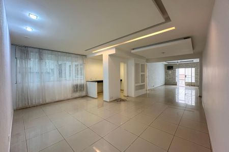 Apartamento para alugar com 550m², 4 quartos e 2 vagas