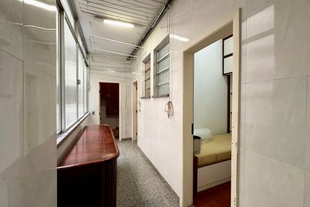 Apartamento para alugar com 550m², 4 quartos e 2 vagas