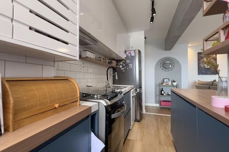 Apartamento para alugar com 76m², 2 quartos e 2 vagas Apartamento para alugar com 76m², 2 quartos e 2 vagasCozinha e Área de Serviço