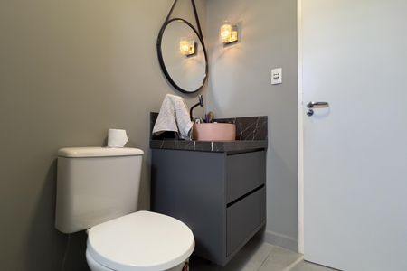 Apartamento para alugar com 76m², 2 quartos e 2 vagas Apartamento para alugar com 76m², 2 quartos e 2 vagasBanheiro