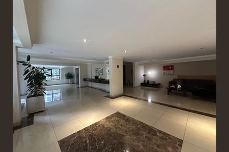 Apartamento à venda com 177m², 3 quartos e 3 vagasHall de entrada