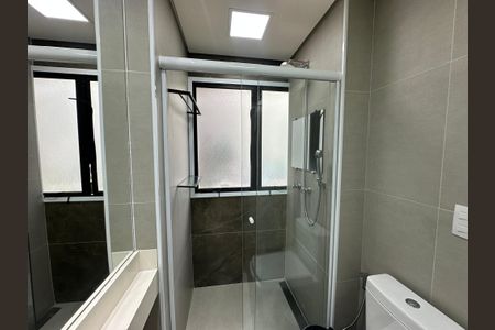 Apartamento à venda com 177m², 3 quartos e 3 vagasBanheiro da Suíte 1