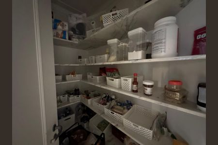 Apartamento à venda com 177m², 3 quartos e 3 vagasDespensa