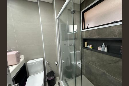 Apartamento à venda com 177m², 3 quartos e 3 vagasBanheiro da Suíte 2