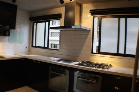 Apartamento à venda com 177m², 3 quartos e 3 vagasCozinha