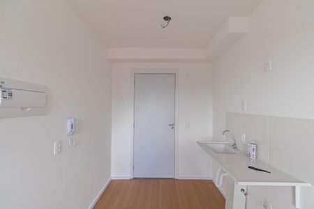 Studio de kitnet/studio para alugar com 1 quarto, 16m² em Itaquera, São Paulo