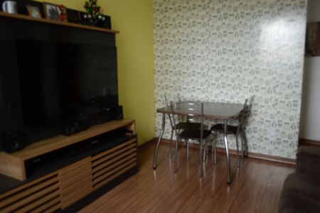 Sala de apartamento para alugar com 2 quartos, 57m² em Parque Residencial Casa Branca, Suzano