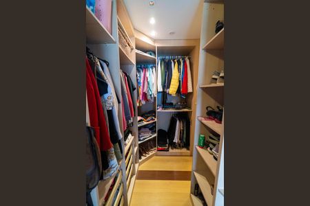 Apartamento à venda com 90m², 2 quartos e 1 vagaCloset da Suite