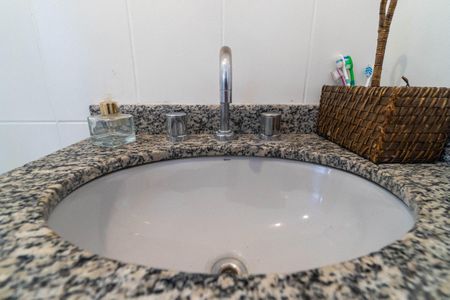 Apartamento à venda com 90m², 2 quartos e 1 vagaBanheiro Social