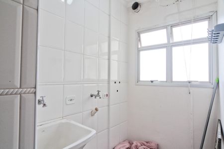 Apartamento para alugar com 75m², 3 quartos e 1 vagaÁrea de Serviço