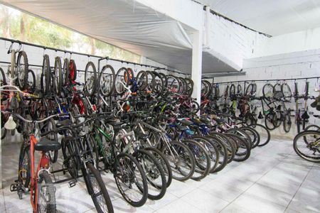 Apartamento para alugar com 75m², 3 quartos e 1 vagaBicicletário