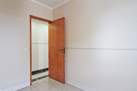 Apartamento para alugar com 75m², 3 quartos e 1 vagaQuarto 2