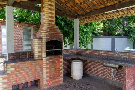 Apartamento para alugar com 45m², 2 quartos e 1 vagaÁrea comum - Churrasqueira