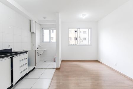 Sala de apartamento para alugar com 2 quartos, 42m² em Jardim Helian, São Paulo