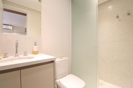 Apartamento à venda com 74m², 1 quarto e 2 vagasBanheiro Social