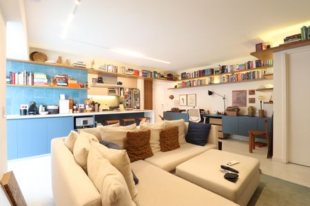 Apartamento à venda com 74m², 1 quarto e 2 vagasSala