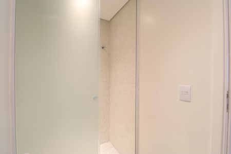 Apartamento à venda com 74m², 1 quarto e 2 vagasBanheiro Social