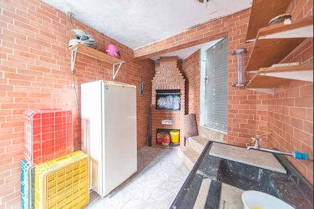 Casa à venda com 380m², 3 quartos e sem vagaÁrea de serviço e Churrasqueira Comum