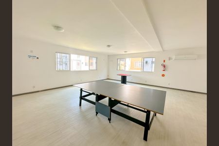 Apartamento para alugar com 66m², 2 quartos e 1 vagaÁrea comum - Playground