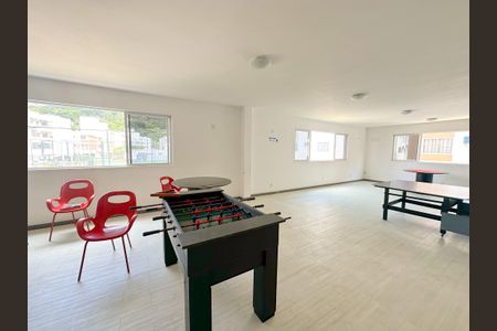 Apartamento para alugar com 66m², 2 quartos e 1 vagaÁrea comum - Playground