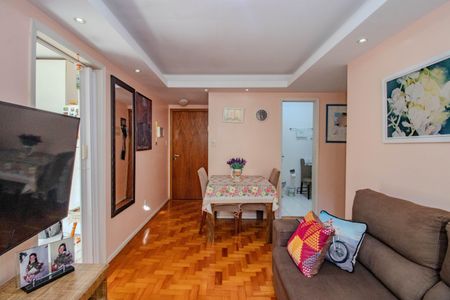 Sala de apartamento à venda com 2 quartos, 57m² em Vila Ipiranga, Porto Alegre