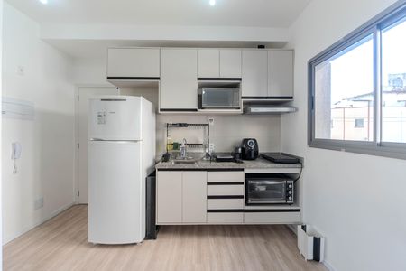 Cozinha de apartamento para alugar com 1 quarto, 26m² em Bela Vista, São Paulo