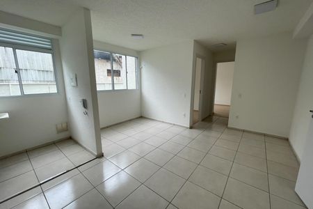 Sala de apartamento para alugar com 2 quartos, 42m² em Vila Ouro Preto, Duque de Caxias