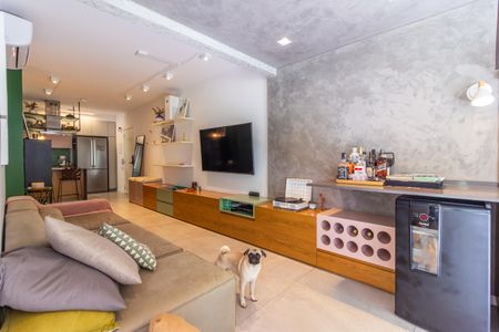 Sala de apartamento à venda com 2 quartos, 122m² em Vila Madalena, São Paulo