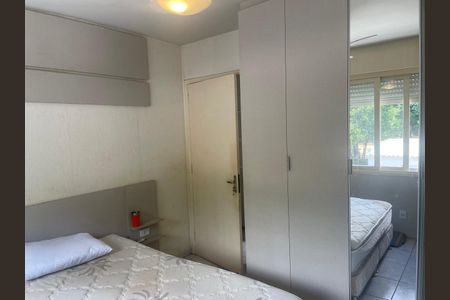 Apartamento à venda com 1 quarto, 53m² em Santo Antônio, Porto Alegre