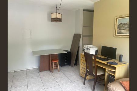 Apartamento à venda com 1 quarto, 53m² em Santo Antônio, Porto Alegre