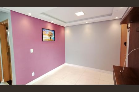 Sala de apartamento para alugar com 2 quartos, 46m² em Parque Santa Rosa, Suzano