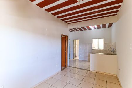 Sala de apartamento para alugar com 1 quarto, 45m² em Inhaúma, Rio de Janeiro