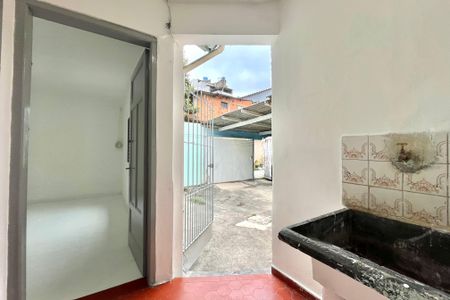 Casa para alugar com 35m², 1 quarto e sem vaga Casa para alugar com 35m², 1 quarto e sem vagaÁrea de Serviço