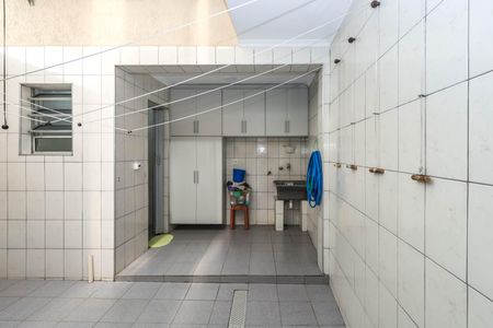 Casa para alugar com 101m², 2 quartos e 2 vagasÁrea de Serviço