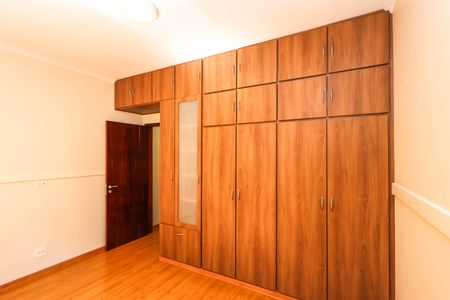 Casa para alugar com 101m², 2 quartos e 2 vagasQuarto 1