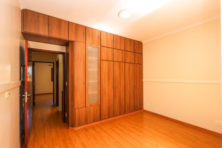 Quarto 1 de casa para alugar com 2 quartos, 101m² em Bosque da Saúde, São Paulo