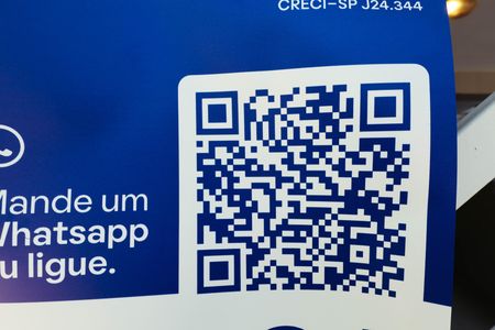 Casa para alugar com 101m², 2 quartos e 2 vagasFachada