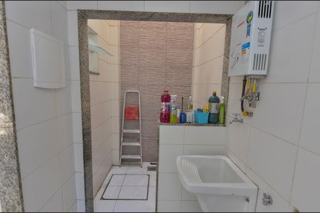 Casa de condomínio para alugar com 68m², 2 quartos e 1 vaga Casa de condomínio para alugar com 68m², 2 quartos e 1 vagaÁrea de Serviço